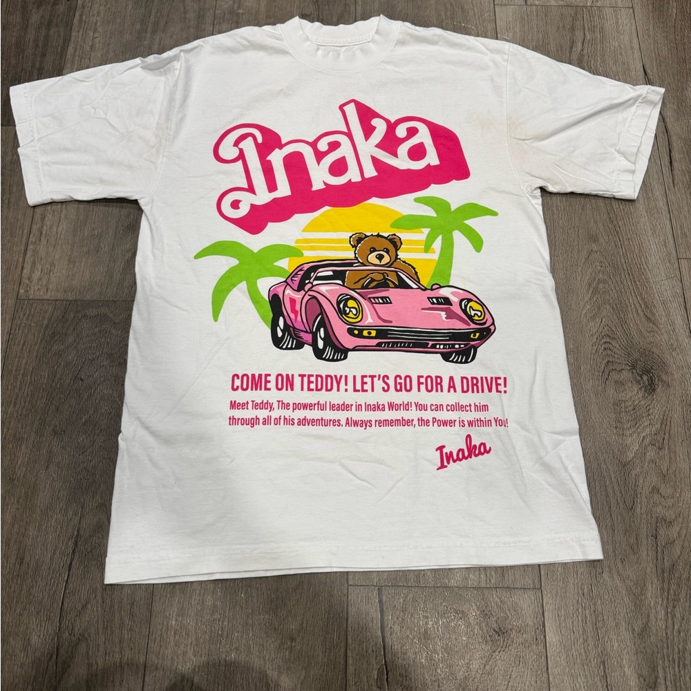 INAKA Barbie T-shirt